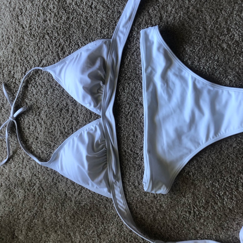 Bikini set - Picture 2 of 4